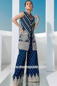 We are offering pakistani wedding dresses, glamorous evening party dresses, men fashion, bridal shoes and heels, party wears for wedding guests, celebrity dresses, traditional you may select top designer suits of your choice from below collection or you may send your designs as well. Pakistani Indian Wedding Guest Dresses Formal Evening Wear Dresses