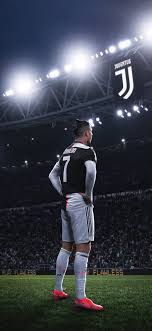 Adamsandler Arianagrande Cristianoronaldo Ellendegeneres Justintimberlake In 2020 Cristiano Ronaldo Wallpapers Ronaldo Wallpapers Cristiano Ronaldo Juventus