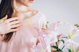Do not try to rub it as this will only engrain the stain use an adhesive tape to rip off pollen from your clothes so as to prevent it from spoiling your clothes further. Remove Yellow Pollen Stains From Clothes And Carpet
