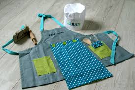 Tablier Et Toque De Cuisine Pour Enfant Tuto Couture Tablier Cuisine Couture Facile Patron Gratuit Patron Couture Facile