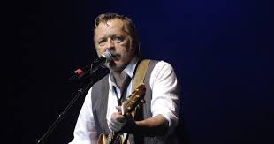 Le site à besoin de vous !!! Renaud De Retour Avec Ta Batterie