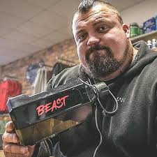 How Much Money Eddie The Beast Hall Makes On Youtube Net Worth Naibuzz
