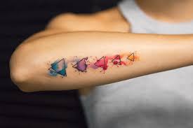 I love the watercolor effect with the butterfly and flower. 1001 Ideas For A Beautiful Watercolor Tattoo You Can Steal
