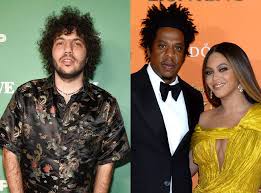 Theking said 10 years ago: This Celebrity Accidentally Kissed Beyonce In Front Of Jay Z E Online