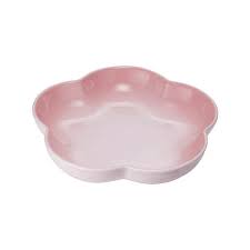 5.0 out of 5 stars based on 16 product ratings(16). Set Of 3 Pink Color Le Creuset Flower Ramekin Cocottes With Tray Kitchen Dining Bar Bakeware