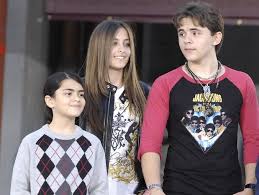 After all, michael sam doesn't scream gay. Geldsegen Fur Die Kinder Von Michael Jackson Express De