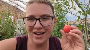 Barry Cherry's Instagram, Twitter & Facebook