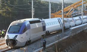 Vor 1 tag · 속보 충북 영동 영동터널 인근에서 ktx 객차 탈선. ê°•ë¦‰ Ktx íƒˆì„  ì§„ë¶€ ê°•ë¦‰ ì—´ì°¨ì¤'ë‹¨ ëŒ€ì²´ë²„ìŠ¤ íˆ¬ìž… ì•„ì‹œì•„íˆ¬ë°ì´