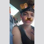 Shayna Henson's Instagram, Twitter & Facebook