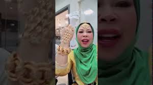 I didn't take note of the scriptures plastered around the tomb, she was quoted. Download Instagram Dato Seri Vida Daily Movies Hub