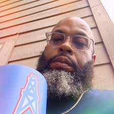 Dewayne Hamilton (@darealbigd77) • Instagram photos and videos