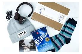The best 30th birthday gifts include personal things such as books, travel items, gift codes etc. Handpicked 30th Birthday Gift Ideas For Him Celebrate The Swagger