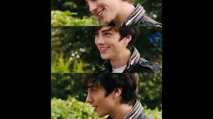 The entire movie plays out like a dream without a proper beginning or a definite ending. My Anna And The French Kiss Cast Youtube