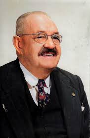 Does anyone have any recollections or stories to tell about “Captain” T.A.  Willis? He was my great-grandfather, and a teacher at Wortley Road Public  School in London from 1923 to 1948. This