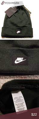 Last One Nwt Nike Winter Hat W Removable Pom Pom Nike Accessories Winter Hats Clothes Design