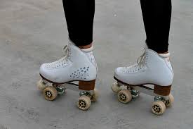 Although, wood and concrete are the two major types. 3 Tips For How To Do Roller Skating Tricks