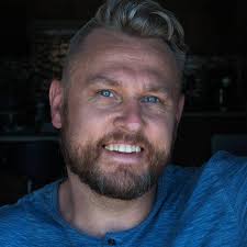 Vlogging and Finding Meaning in Photography