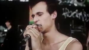 Ślady na śniegu (2014)