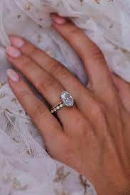 Simple But Classy Engagement Rings Since Engagement Rings Buy Now Pay Later A Wedding Rings Teardrop Vintage Engagement Rings Classic Engagement Ring Solitaire