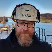 5 "Daniel Hertzman" profiles