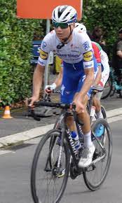 Le jeune belge mauri vansevenant est à l'honneur dans cette nouvelle vidéo des jeunes talents !! Mauri Vansevenant Wikidata
