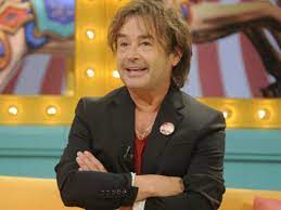 Check spelling or type a new query. Szikora Robert Eloszor Mutatta Meg A Kameraknak Feleseget Nlc