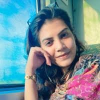 Nausheen Sayed's Instagram, Twitter & Facebook