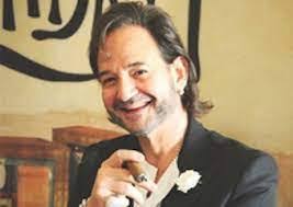 Justin Lanoff's Instagram, Twitter & Facebook