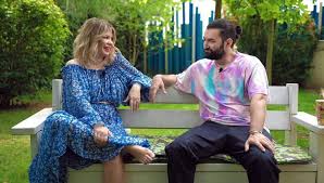 Am dat click și am aflat care a fost, de fapt, informația publicată de „însărcinată în primul trimestru, gina pistol a aflat de curând povestea tristă a unei tinere din pitești. Smiley Si Gina Pistol Vor Deveni PÄƒrinÅ£i IatÄƒ AnunÅ£ul Celor Doi Video