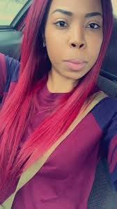 Mariah Knox's Instagram, Twitter & Facebook