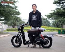 Download modifikasi motor mio terkeren terlengkap obeng motor via obengmotor.blogspot.com. Yamaha Mio Jadi Cafe Racer Desain Keren Dan Nyaman Buat Harian Gridoto Com