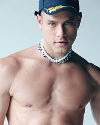 Nathan Correa's Instagram, Twitter & Facebook