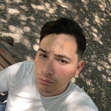 Irving Guzman's Instagram, Twitter & Facebook