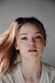 While a simple process, overlooking certain key issues can lead to painful ingrown hairs. How To Prevent Ingrown Chin Hair On Women