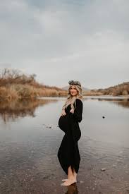 Maternity Photo Session Part 1 Living In Color Maternity Photo Outfits Spring Maternity Photos Fall Maternity Photos