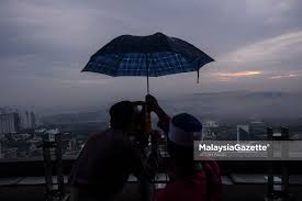 Tarikh melihat anak bulan syawal 2011 aku seorang blogger wanita. Tarikh Melihat Anak Bulan Ramadan Pada 23 April