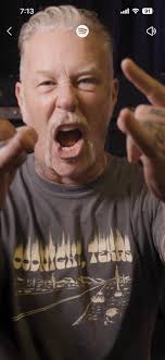 Metallica taking the stage effects up a notch with actual lightning 😅🤘🏻