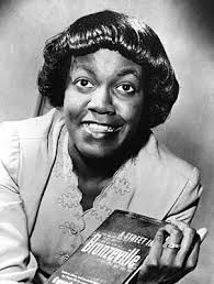 Gwendolyn Brooks Esteemed American Poet Literaryladiesguide African American Poets American Poets Back To School Poem