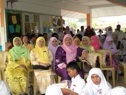 Majlis graduasi 2019 smk seksyen 3 bandar kinrara yang diadakan di grand ball room summit hotel bertarikh 26 september. Smk Seksyen 1 Bandar Kinrara Jalan Kinrara 5a Bandar Kinrara 47180 Puchong Selangor Malaysia Petaling Jaya 2021