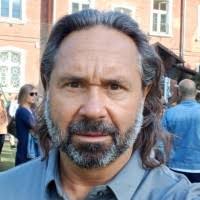 100+ "Lipowski" profiles