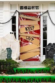 Check spelling or type a new query. 55 Best Outdoor Halloween Decoration Ideas Creative Halloween Front Yard Decorating