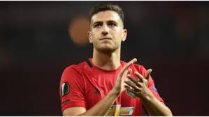 Serie a giants ac milan have begun talks with manchester united over the possibility of signing defender diogo dalot on a permanent deal. Manchester United Transfer News Update Diogo Dalot Set To Move To Ac Milan On Season Long Loan Deal Latestly