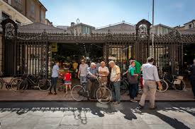 Het restaurant ligt in het hart van het platteland van modena en serveert traditionele emiliaanse gerechten. Italy S New Food Destination Modena S Mercato Albinelli Fortune