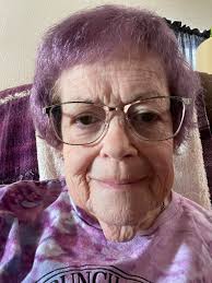 Blessings everyone. What area of witchcraft captures the most of your  interest. I'm a eclectic green and kitchen witch. Any thing connected to  nature is my main interest. Blessed be. #ravensandrosesthewitchinghour