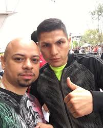 Albert Ochoa wins his pro debut 💪🥊 Congrats to him and his trainer, Stan  "The Man" Martyniouk 👏 📸: @albertochoa05