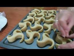 عرايش يذوبو فالفم و طلية طرية تهبل وصفة مضمونة Youtube Food Desserts Sweet