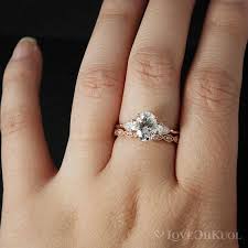 Forever One 3 Stone Moissanite Oval Engagement Ring Diamond Wedding Ring Sets Vintage Engagement Rings Emerald Engagement Ring