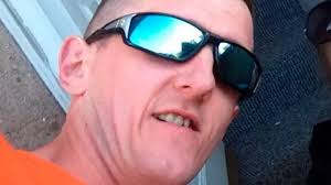 Darren Sturgeon's Instagram, Twitter & Facebook