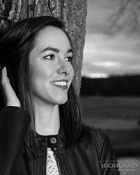 Sharing my 2 favourite portraits ♥️