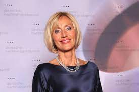Nürnberger lebt mit seiner frau, der fernsehjournalistin petra gerster, und zwei kindern in mainz. Petra Gerster Pictures Photos Images Zimbio